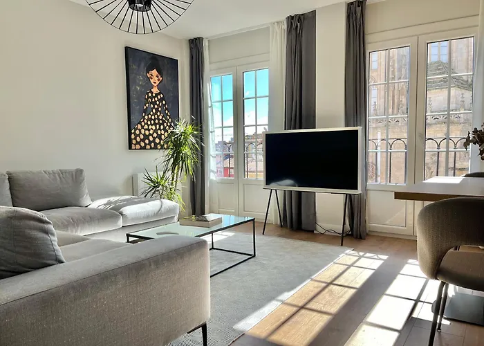 Acariciando La Catedral By Catedral Camino Suites Burgo