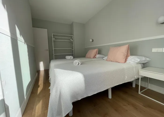 Acariciando La Catedral By Catedral Camino Suites